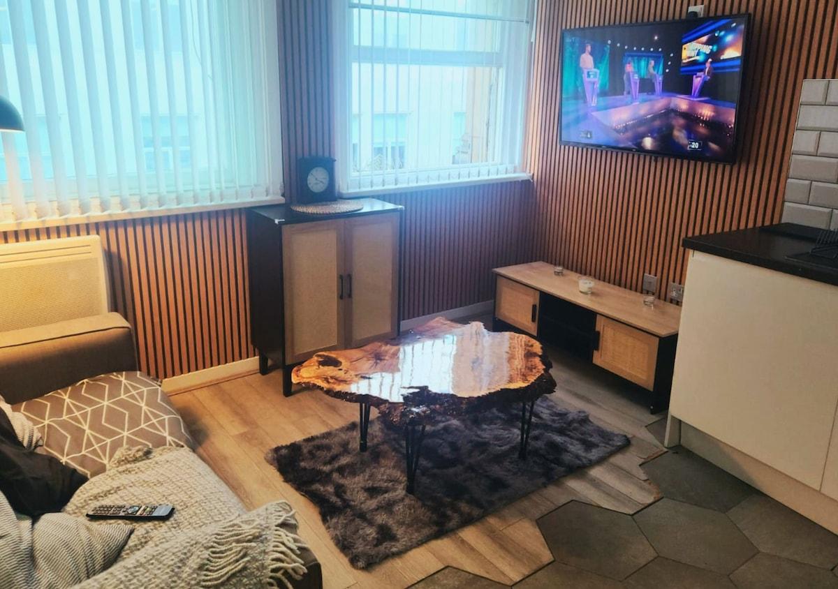 The Halifax Suites | Near Albert Dock, sleeps 32