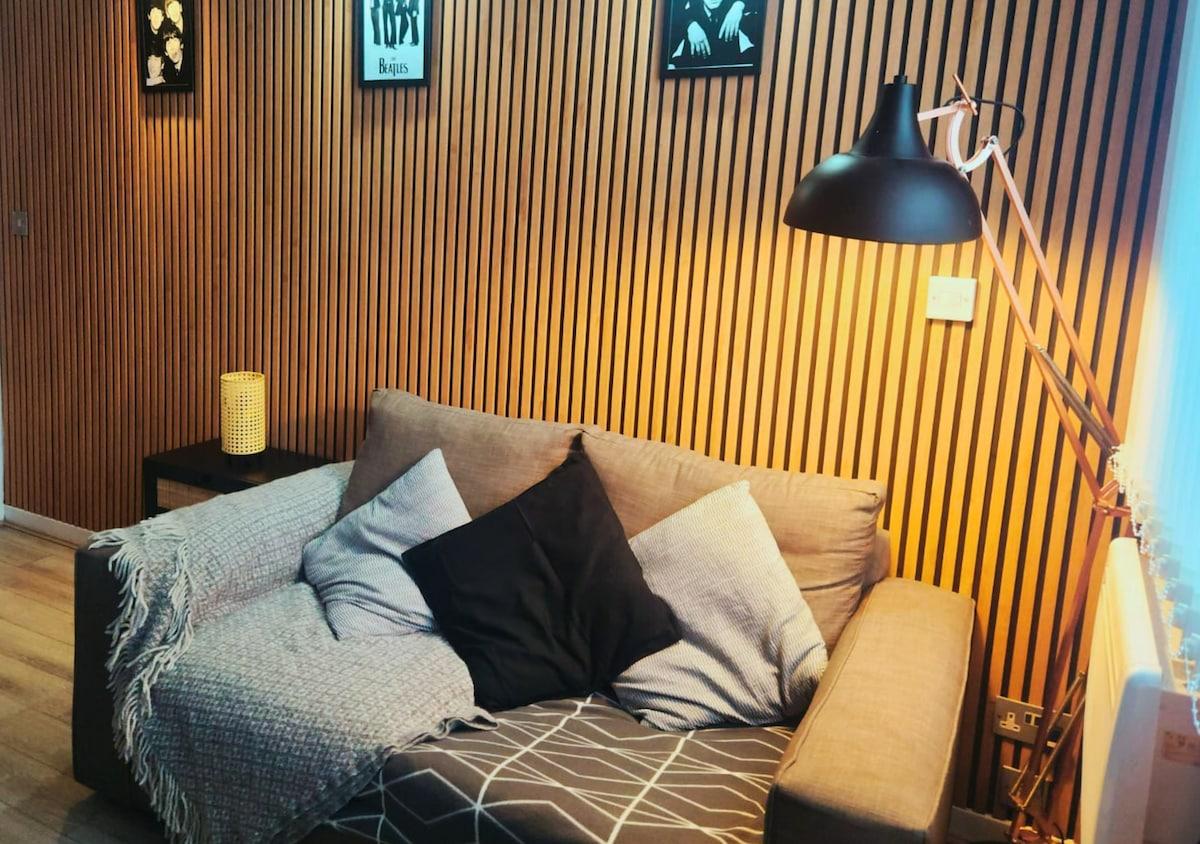 Heritage Bank Liverpool | Near Cavern, sleeps 36