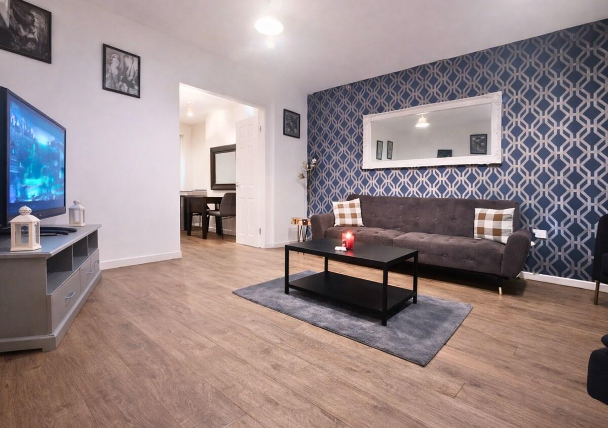 Matchday Mile House | Walk to Anfield, sleeps 85